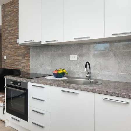 Kate Lägenhet Ražanj